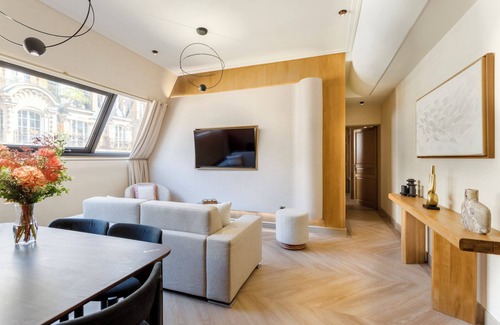 Grenelle Apartment | Merveil Luxury Suites - Desaix I-II