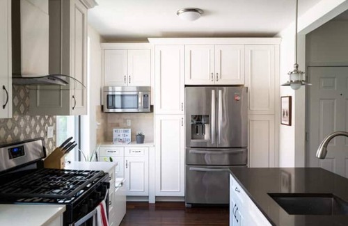 Bedford-Stuyvesant Apartment | Modern Brownstone Duplex in Historic Bed-Stuy