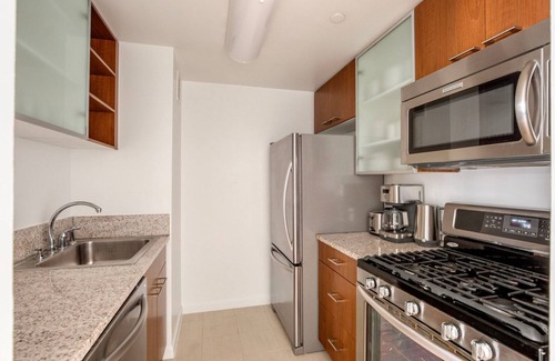 Chelsea Apartment | Modern Chelsea 2BR w/Gym & W/D, nr Chelsea Piers, by Blueground