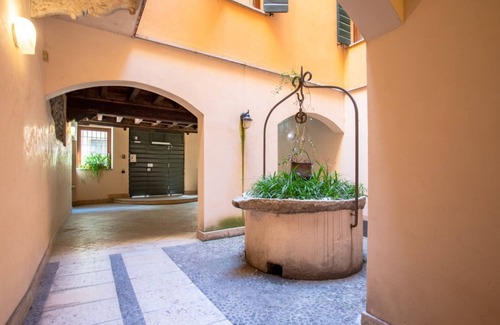 Citta Antica Apartment | Monolocale a soli 600 metri dal balcone di Giulietta