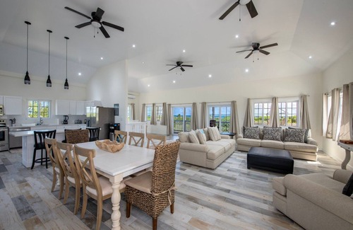 North Palmetto Point House | New Banks Road Estate Home w/Heated Pool on Pink Sand Poponi Beach