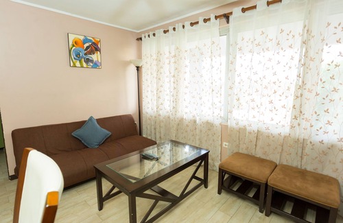 New Kingston Apartment | New Kingston CA Guest Apartment VI