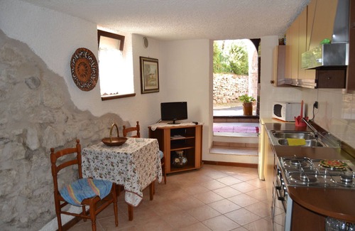 Castelletto Apartment | Nice House Apartment Venzo Bello