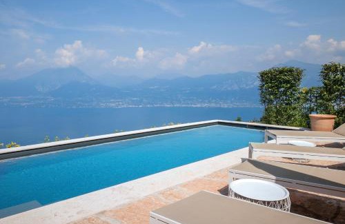 San Zeno di Montagna Villa | Only Adult Villa Montelago With Pool