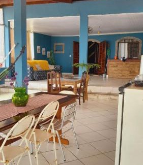 Barra de Guaratiba House | Pé nas trilhas