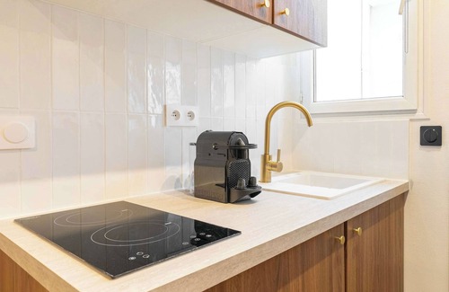 Plaisance Apartment | Paris - Best deal apartment