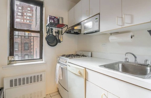 Kips Bay Condo | Penthouse 1BD1BA in Kips Bay with free laundry