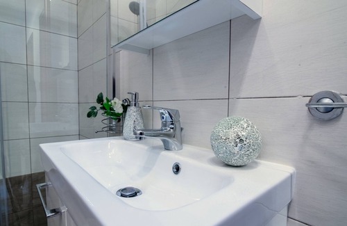 Peschiera del Garda Apartment | Peschiera Apartments ID89236 PA-T6A1