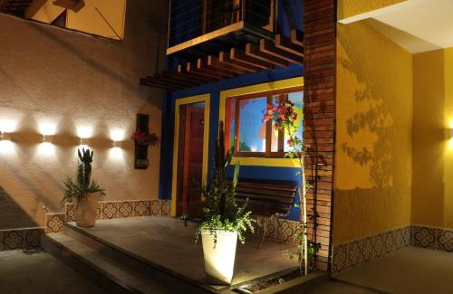 Macae Hostel | Pousada Lazúli