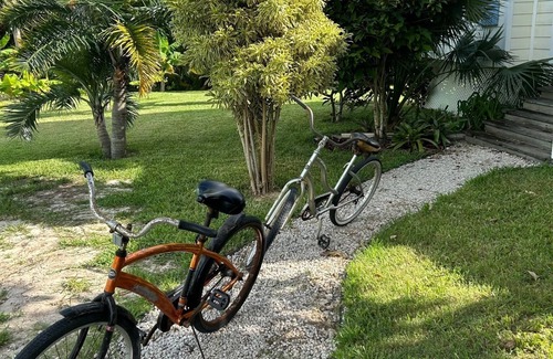 Spanish Wells House | Private large family home near a white sand beach