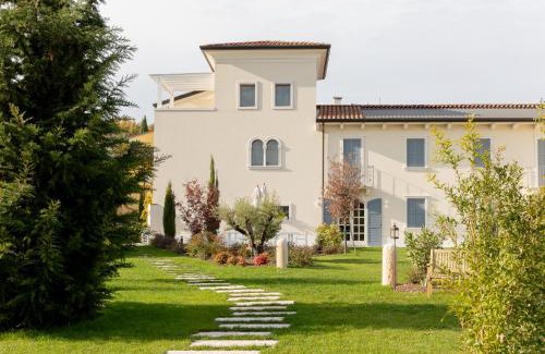 Valeggio sul Mincio House | Relais Ca' Morenica