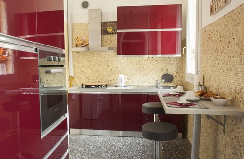 Castello Apartment | RENIER HOUSE - BIENNALE
