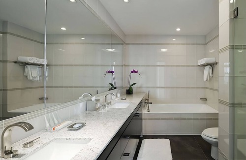 Kips Bay Hotel | Rest and Relaxation! 4 Convenient Units, Pet-friendly Property w/Rooftop Pool