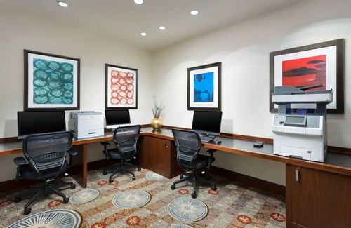 Theater District House | Savor An Exhilarating Experience! 4 Times Square View Units, Pets Allowed