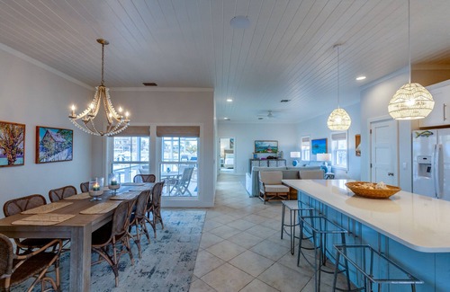 Hope Town House | Shore Leave – Relax, Unwind & Enjoy Paradise in Style