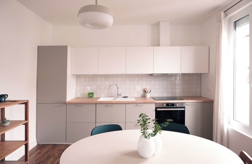 Romainville House | Single-family home for rent, just a stone's throw from the Romainville Carnot metro station.