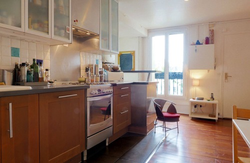 Porte-Saint-Martin Apartment | Spacious, light-filled 57m2 character apartment overlooking courtyard ideal for families