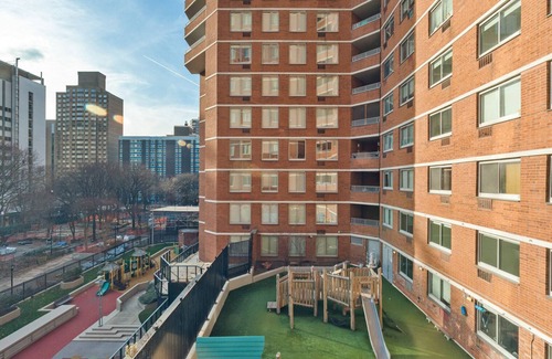 Kips Bay Apartment | Sunny Kips Bay 1BR w/Gym & Doorman, nr Murray Hill, by Blueground