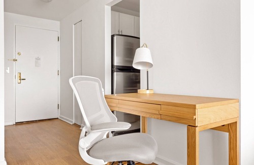 Lincoln Square Apartment | Sunny UWS 1BR w/Gym, Elevator & DM, near Lincoln Center, by Blueground