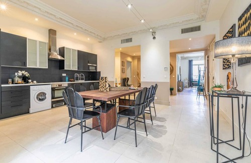 Champs-Elysees Apartment | Sweett | Boccador - Three Bedroom Apartment, Sleeps 6