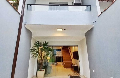 Cabore House | Thai house, great location.