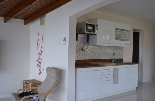 Mona Apartment | The Balcony, 2 bed apartment