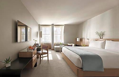 Theater District Hotel | The Knickerbocker