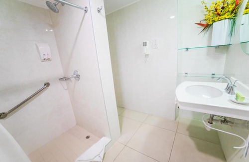 New Kingston Hotel | The Knutsford Court Hotel