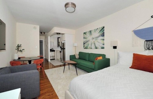 Sutton Place Apartment | The Sutton Vibe 8710