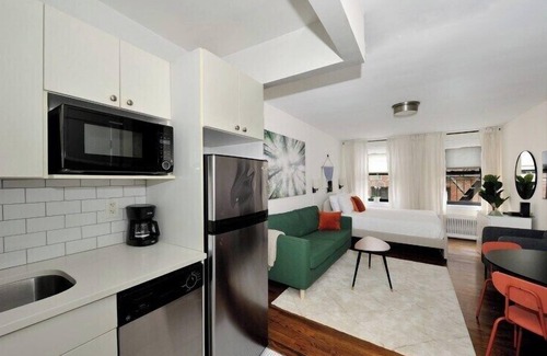 Sutton Place Apartment | The Sutton Vibe 8710