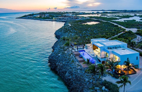 Juba Sound Villa | Tip of the Tail Villa