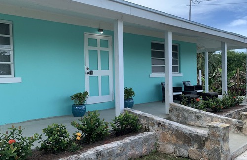 Tar Bay House | Tranquility Island Home - 15 minutes from The Beach