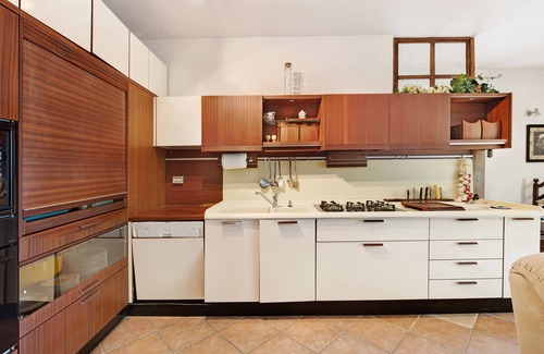 San Zeno di Montagna Villa | Vacation Villa Casa San Zeno with Mountain & Lake View, Terrace & Private Fenced Park