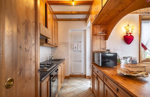 Cortina d'Ampezzo Apartment | Verocai Cozy Chalet