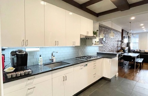 Kips Bay Apartment | Very NY - 4 Bedroom/3 Bathroom - excellent for large groups - lots of space