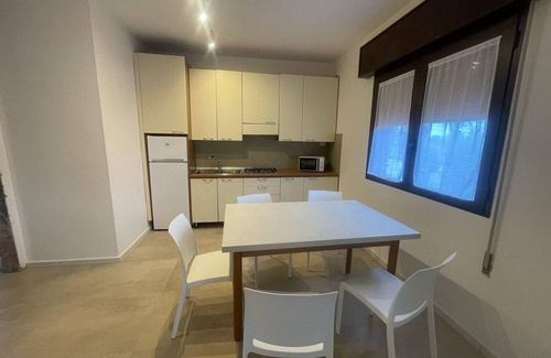Rosolina Mare Apartment | Villa Jolanda apartment central area 150 mt from the sea