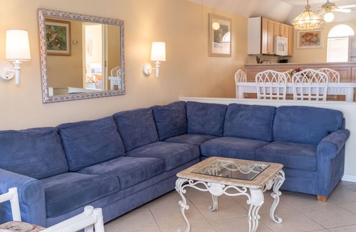 Paradise Island Villa | Villa with Garden Views & Beach Access - Free Wifi! by RedAwning