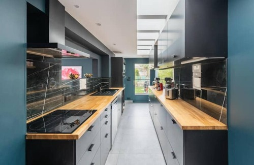 Cachan House | Vrbo Property
