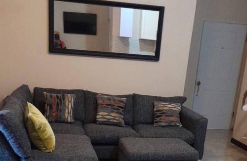 Hope Bay Apartment | 1-Bed Apartment in St Margrets Bay