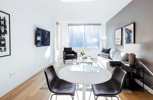 Battery Park City Apartment | 1 bedroom luxury Tribeca apt