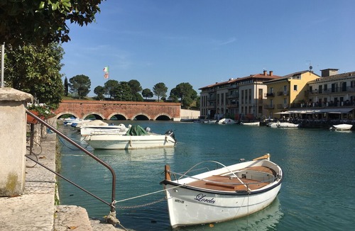 Peschiera del Garda City Centre Apartment | 1 bedroom(s) Apartment near Peschiera del Garda