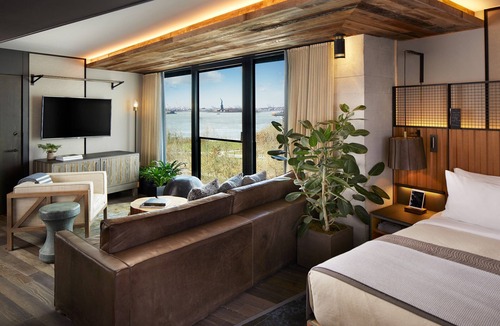 Brooklyn Heights Hotel | 1 Hotel Brooklyn Bridge