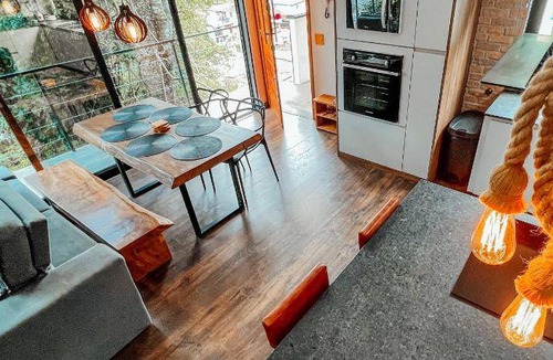 Quitandinha House | 100 m² House ∙ 2 bedrooms ∙ 6 guests