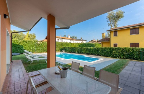 Rosolina Villa | 100 m² Villa ∙ 3 bedrooms ∙ 6 guests