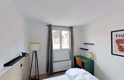Gennevilliers Resort | 101 m² Private room ∙ 1 bedroom ∙ 2 guests