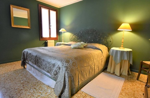 Dorsoduro Apartment | 105 m² Apartment ∙ 2 bedrooms ∙ 6 guests