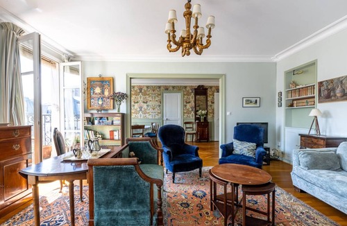 5th Arrondissement Apartment | 110 m² Apartment ∙ 3 bedrooms ∙ 6 guests