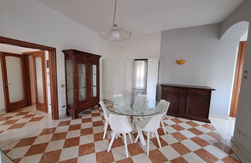 Guizza Other | 118 m² Shared room ∙ 1 bedroom ∙ 2 guests