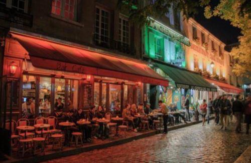 Quartier de la Goutte-d'Or Bed & Breakfast | 12 m² Bed and breakfast ∙ 1 bedroom ∙ 2 guests