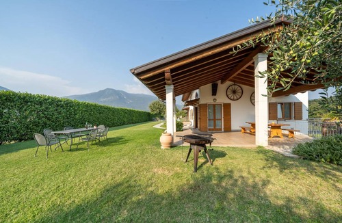 Ceredello House | 120 m² Maisonette ∙ 3 bedrooms ∙ 8 guests
